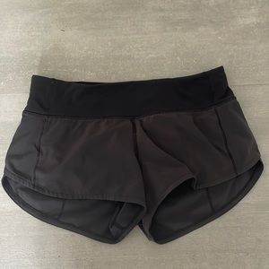 Lululemon Speed Up short